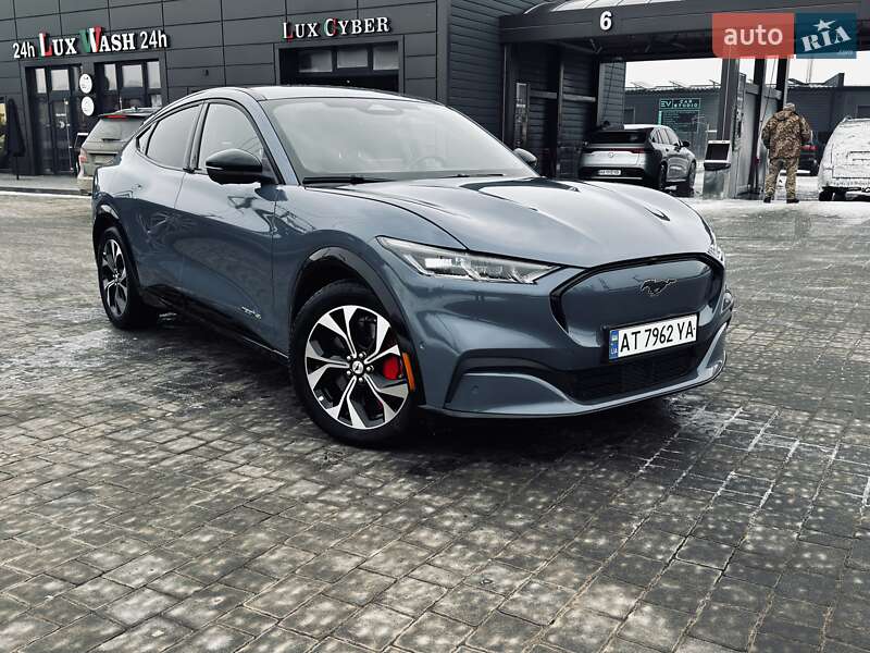 Позашляховик / Кросовер Ford Mustang Mach-E 2023 в Івано-Франківську фото 5 Позашляховик / Кросовер Ford Mustang Mach-E 2023 в Івано-Франківську