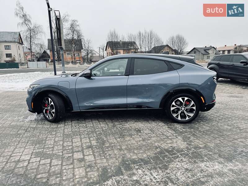 Позашляховик / Кросовер Ford Mustang Mach-E 2023 в Івано-Франківську фото 12 Позашляховик / Кросовер Ford Mustang Mach-E 2023 в Івано-Франківську