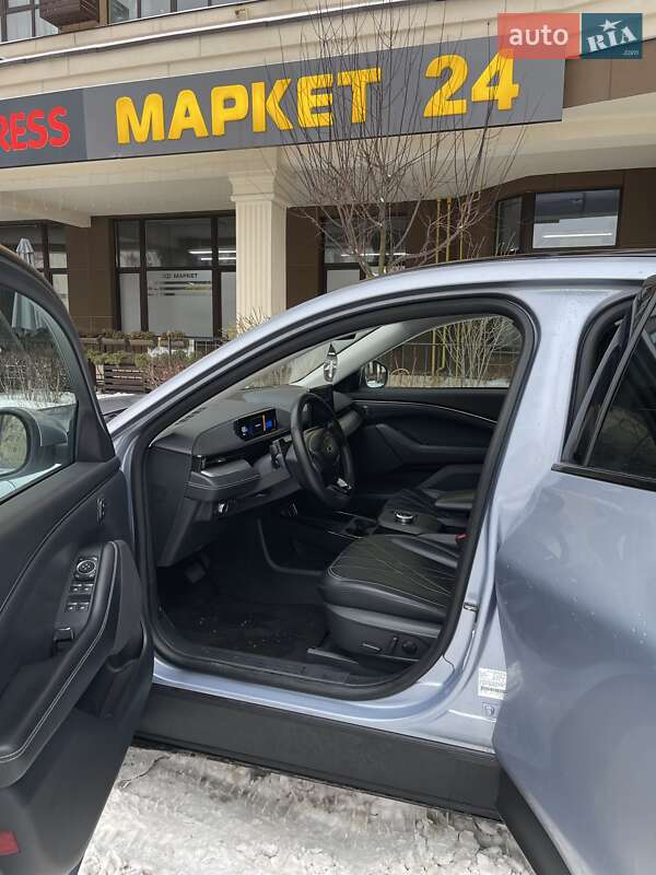 Внедорожник / Кроссовер Ford Mustang Mach-E 2022 в Киеве