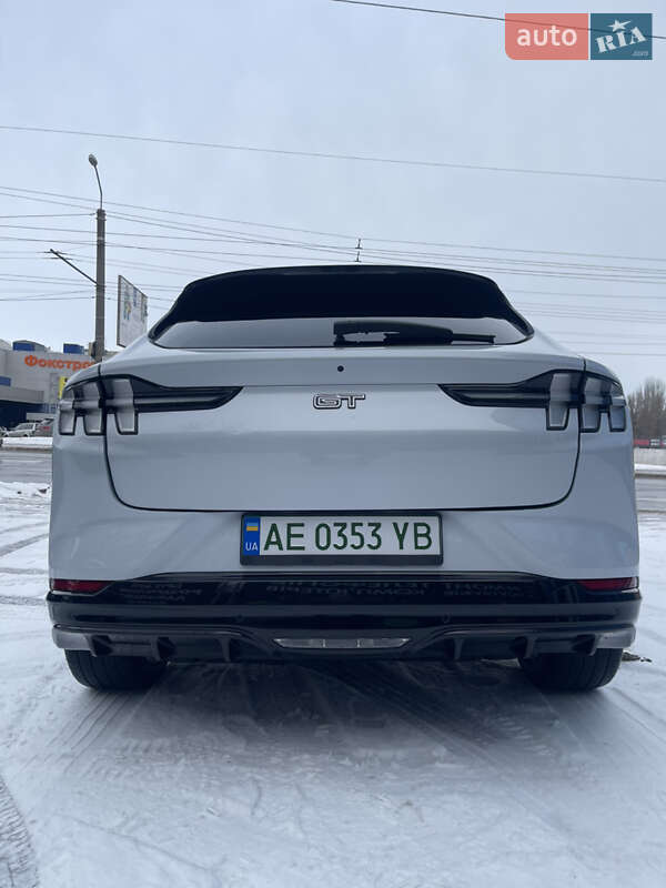 Позашляховик / Кросовер Ford Mustang Mach-E 2022 в Дніпрі