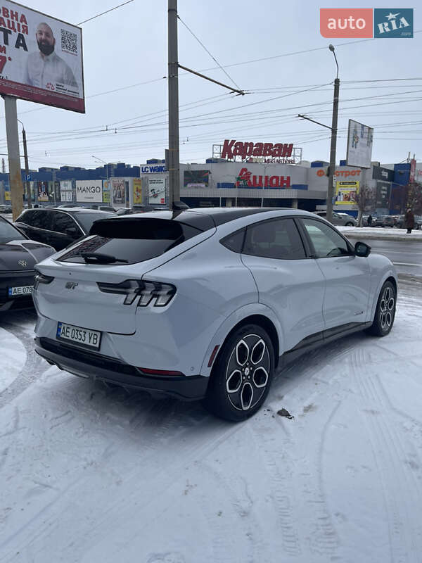 Позашляховик / Кросовер Ford Mustang Mach-E 2022 в Дніпрі