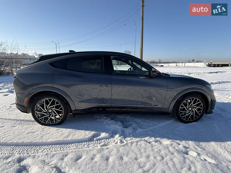 Внедорожник / Кроссовер Ford Mustang Mach-E 2023 в Киеве