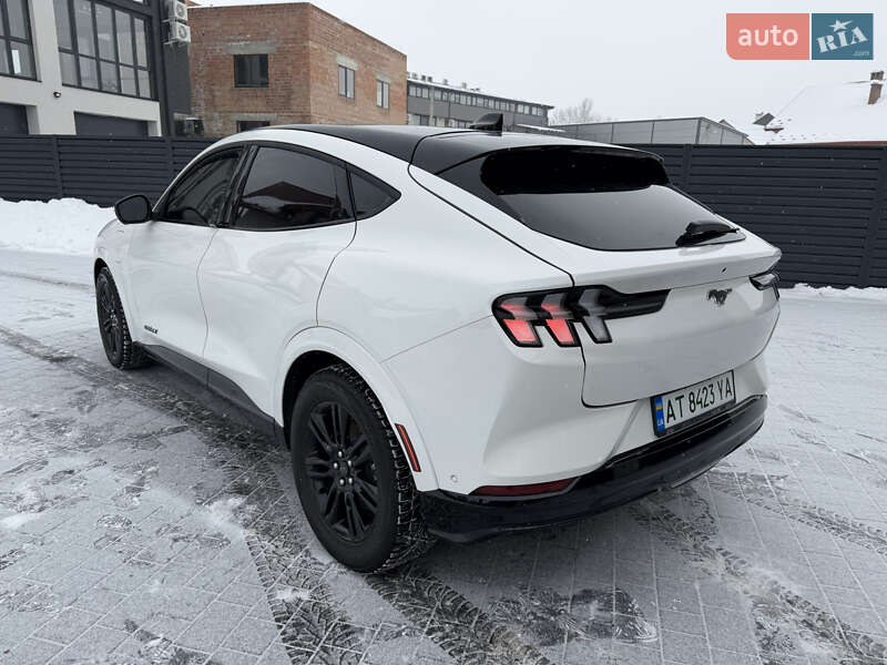 Позашляховик / Кросовер Ford Mustang Mach-E 2024 в Івано-Франківську