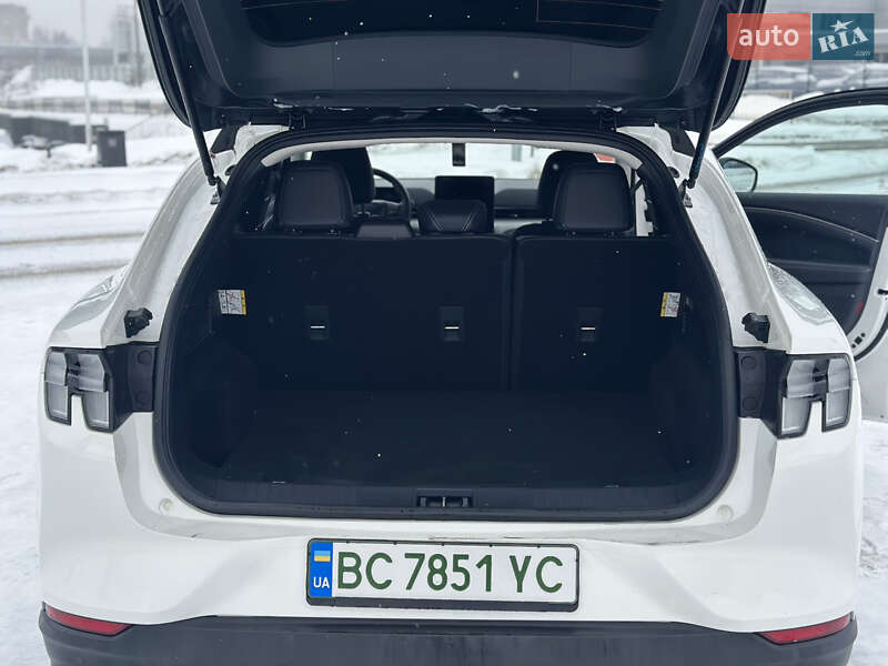 Позашляховик / Кросовер Ford Mustang Mach-E 2023 в Львові фото 12 Позашляховик / Кросовер Ford Mustang Mach-E 2023 в Львові