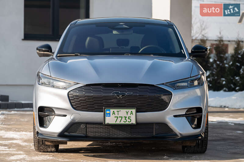 Позашляховик / Кросовер Ford Mustang Mach-E 2022 в Івано-Франківську