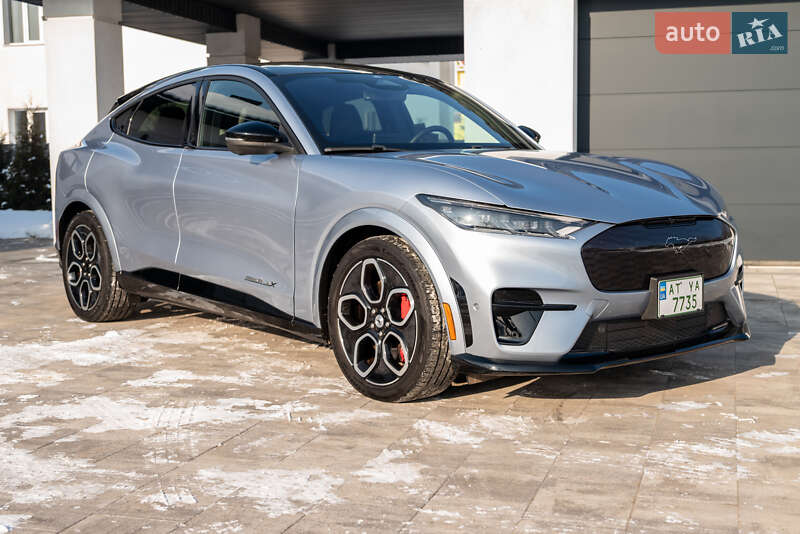 Позашляховик / Кросовер Ford Mustang Mach-E 2022 в Івано-Франківську