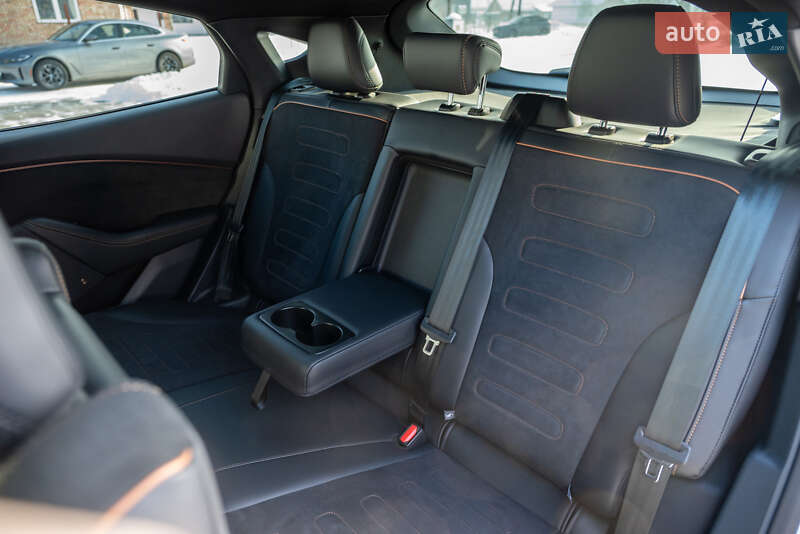 Позашляховик / Кросовер Ford Mustang Mach-E 2022 в Івано-Франківську