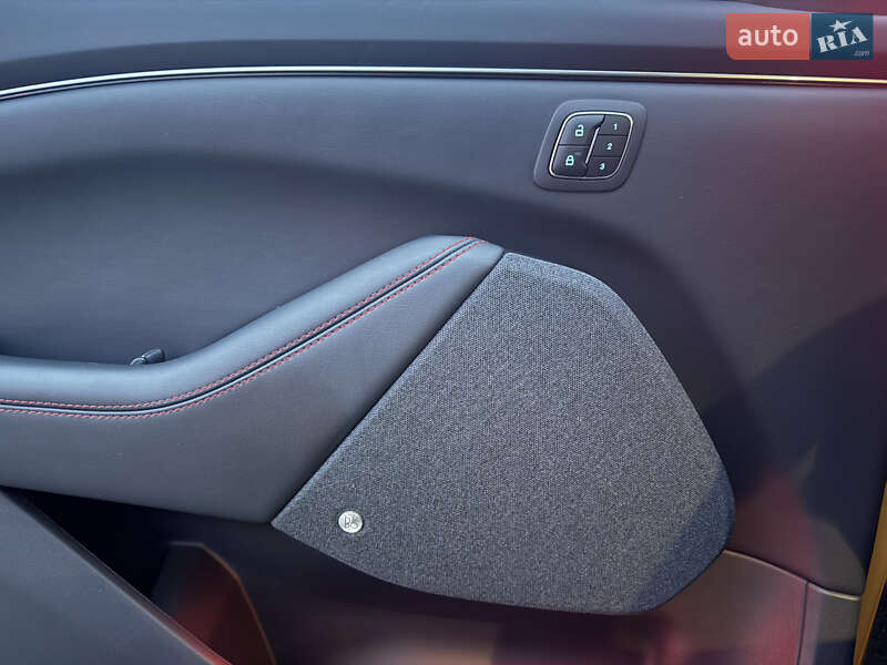 Внедорожник / Кроссовер Ford Mustang Mach-E 2022 в Ровно фото 24 Внедорожник / Кроссовер Ford Mustang Mach-E 2022 в Ровно