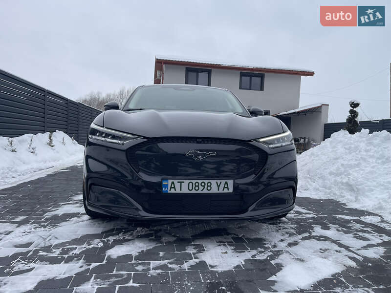 Позашляховик / Кросовер Ford Mustang Mach-E 2022 в Івано-Франківську