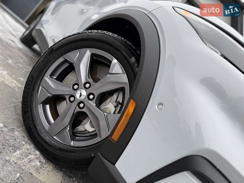 Позашляховик / Кросовер Ford Mustang Mach-E 2023 в Дрогобичі