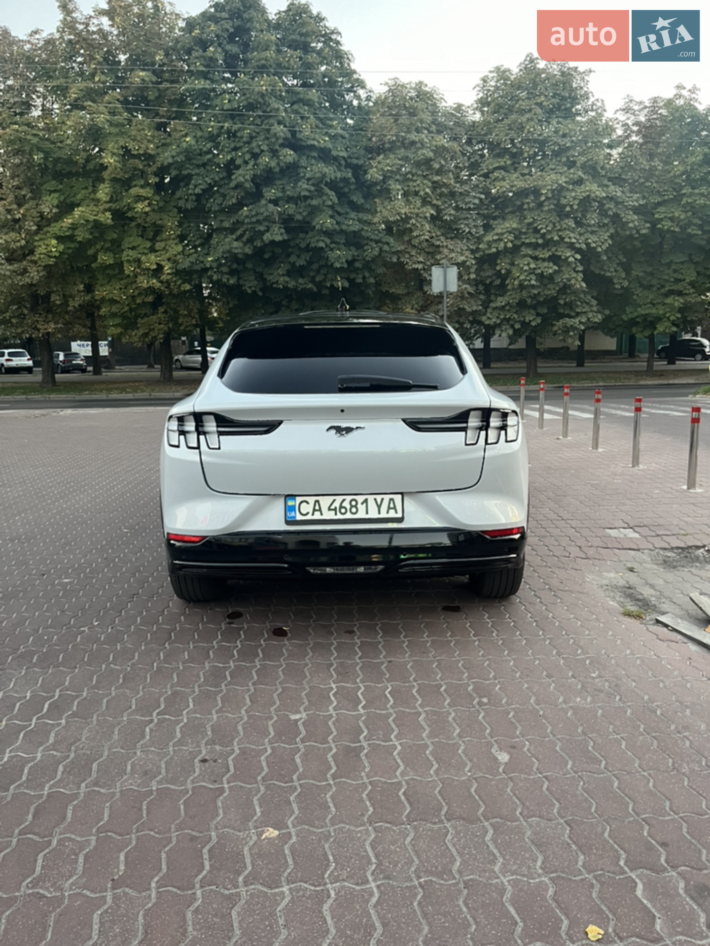 2022 Ford Mustang Mach-E - мініатюра 4