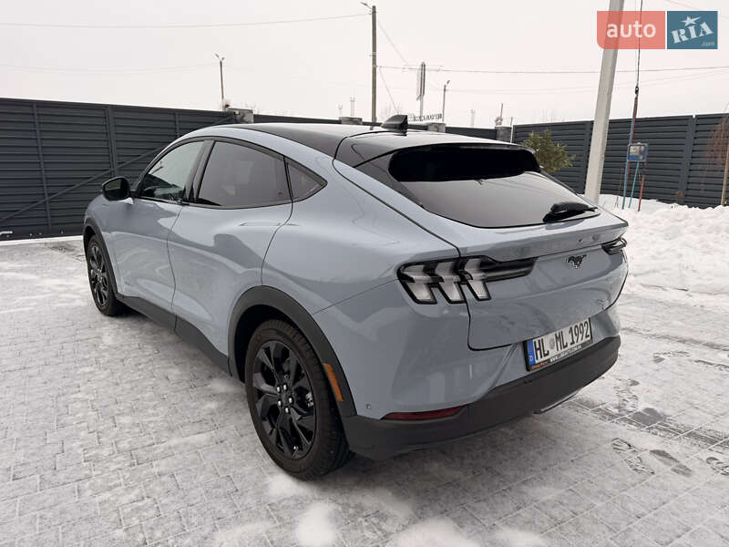 Внедорожник / Кроссовер Ford Mustang Mach-E 2024 в Ивано-Франковске