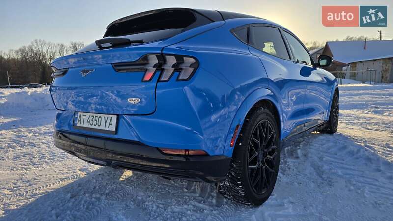 Внедорожник / Кроссовер Ford Mustang Mach-E 2022 в Ивано-Франковске