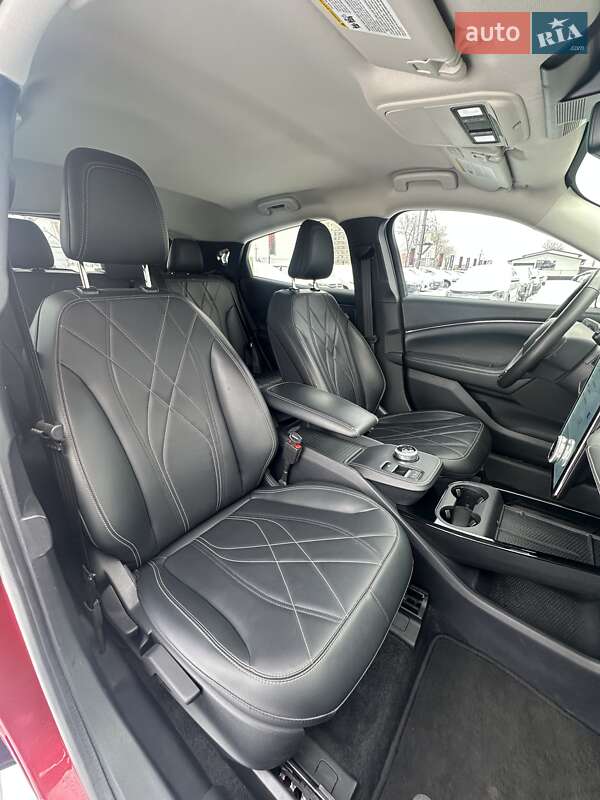 Позашляховик / Кросовер Ford Mustang Mach-E 2020 в Білогородці