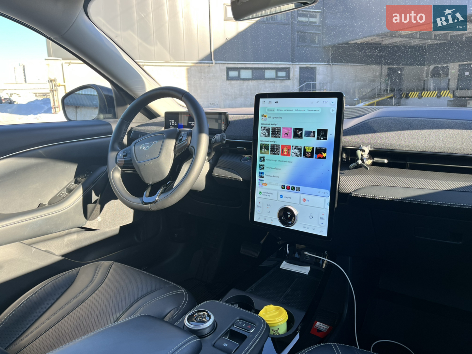 2021 Ford Mustang Mach-E - мініатюра 12