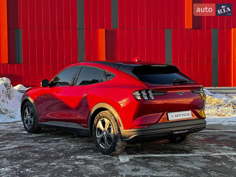 Позашляховик / Кросовер Ford Mustang Mach-E 2021 в Києві фото 7 Позашляховик / Кросовер Ford Mustang Mach-E 2021 в Києві