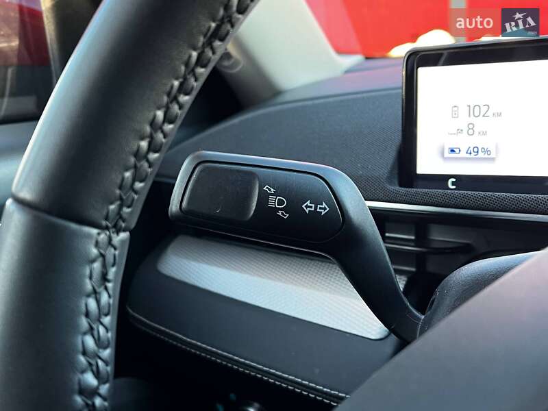 Позашляховик / Кросовер Ford Mustang Mach-E 2021 в Києві фото 18 Позашляховик / Кросовер Ford Mustang Mach-E 2021 в Києві