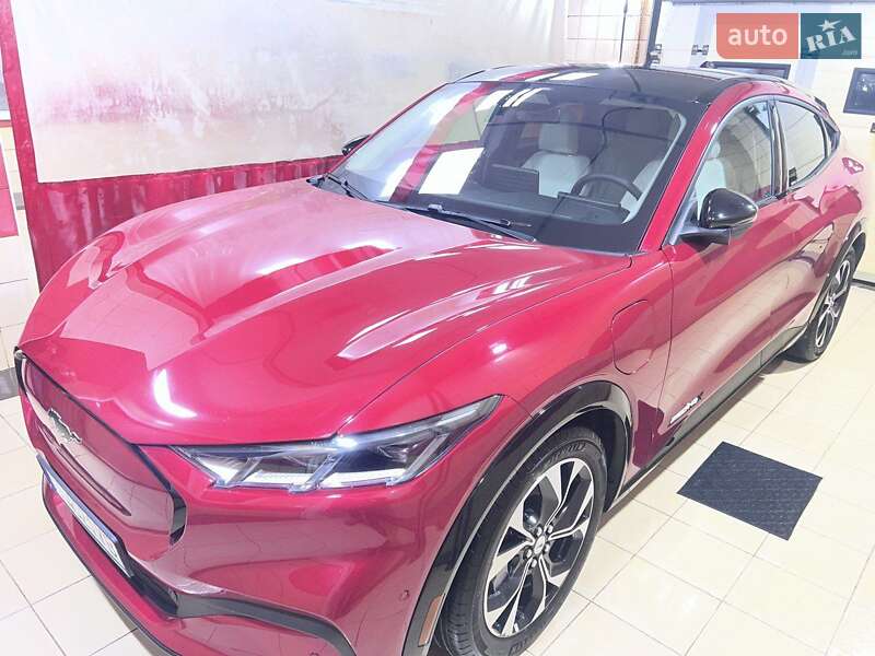 Внедорожник / Кроссовер Ford Mustang Mach-E 2023 в Киеве