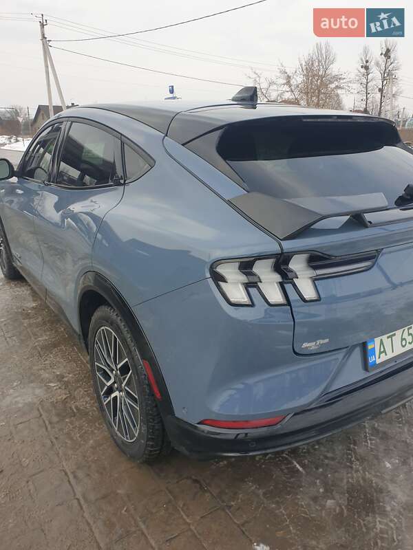 Позашляховик / Кросовер Ford Mustang Mach-E 2024 в Івано-Франківську