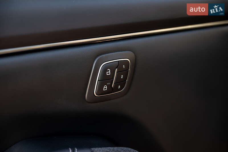 Позашляховик / Кросовер Ford Mustang Mach-E 2023 в Івано-Франківську фото 26 Позашляховик / Кросовер Ford Mustang Mach-E 2023 в Івано-Франківську