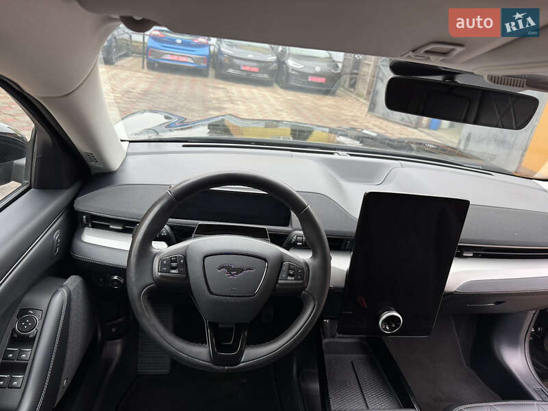 Позашляховик / Кросовер Ford Mustang Mach-E 2021 в Рівному