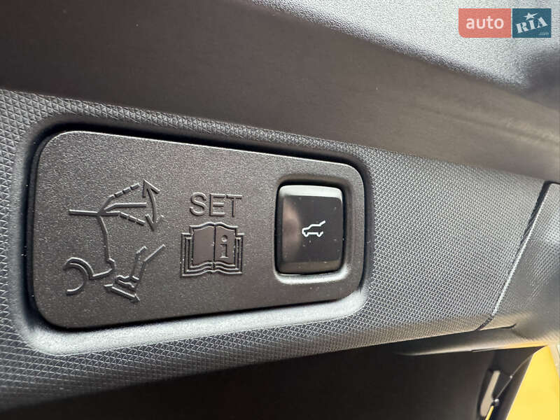 Позашляховик / Кросовер Ford Mustang Mach-E 2021 в Рівному