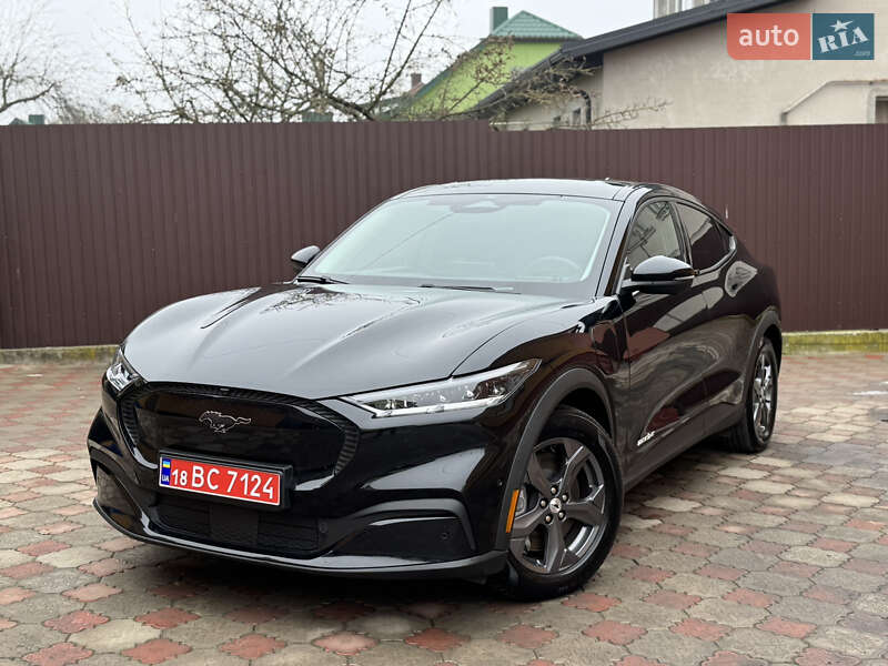 Позашляховик / Кросовер Ford Mustang Mach-E 2021 в Рівному