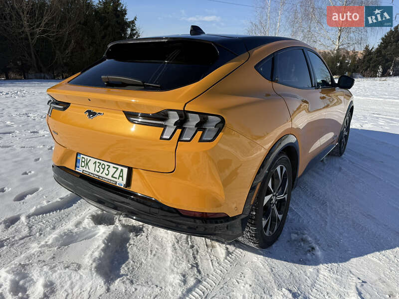 Внедорожник / Кроссовер Ford Mustang Mach-E 2022 в Ровно