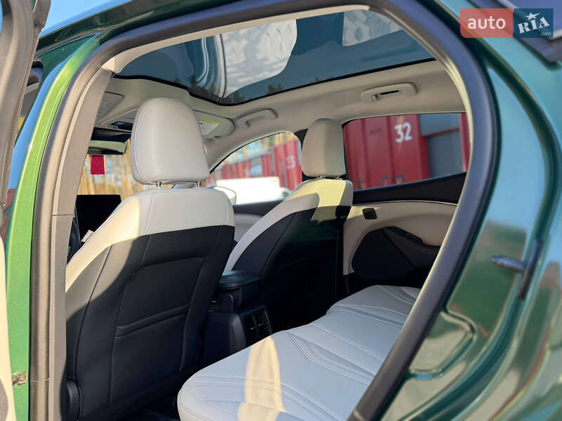 Позашляховик / Кросовер Ford Mustang Mach-E 2024 в Львові