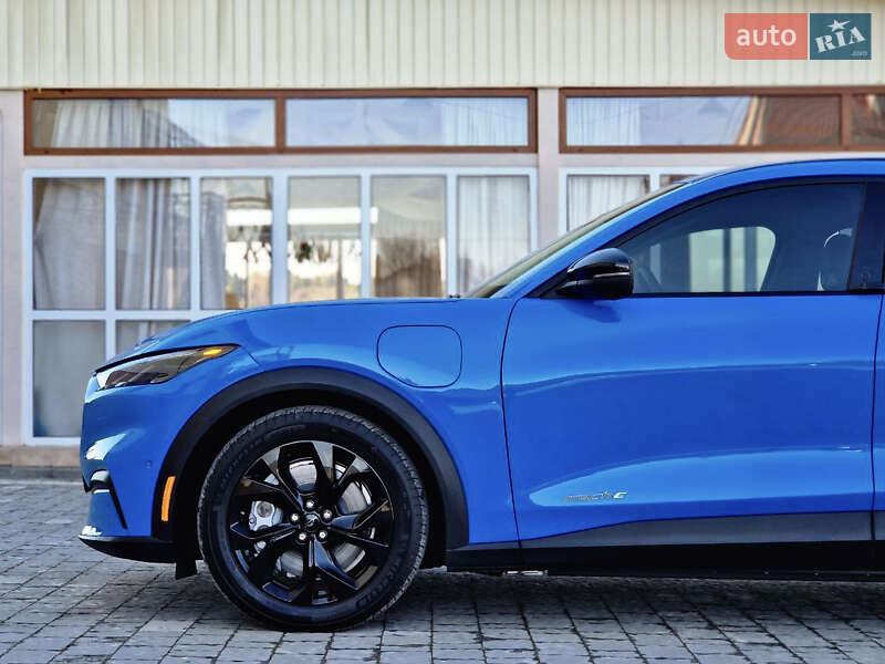 Внедорожник / Кроссовер Ford Mustang Mach-E 2024 в Дрогобыче