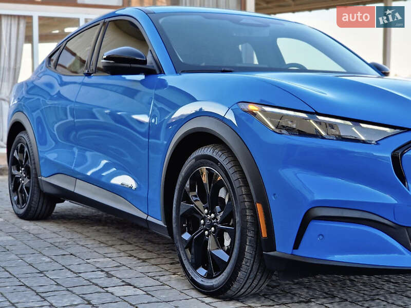 Внедорожник / Кроссовер Ford Mustang Mach-E 2024 в Дрогобыче