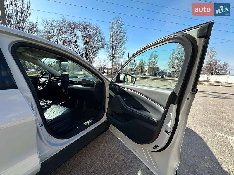 Внедорожник / Кроссовер Ford Mustang Mach-E 2021 в Запорожье