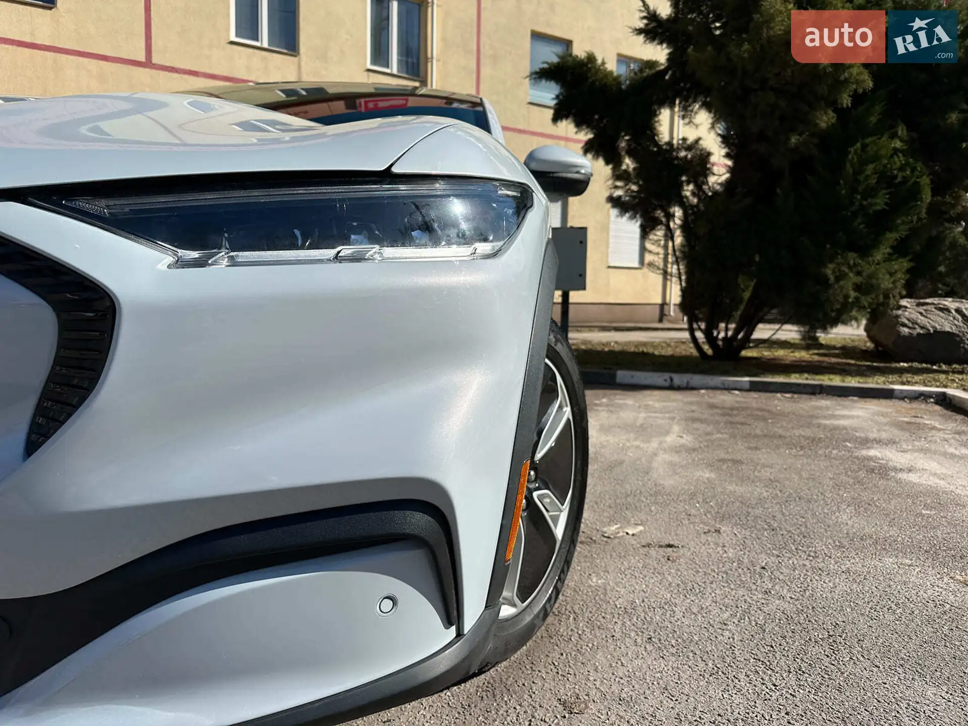 2021 Ford Mustang Mach-E - мініатюра 13