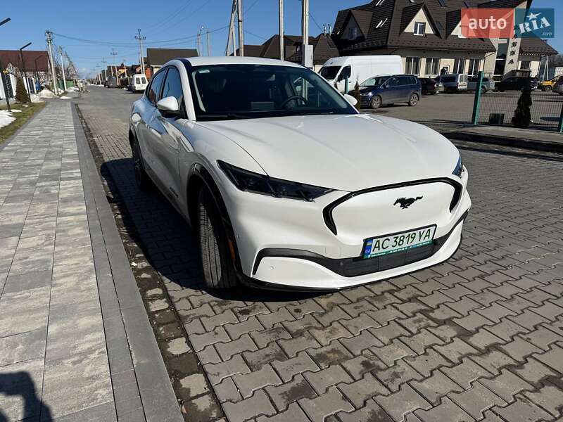 Внедорожник / Кроссовер Ford Mustang Mach-E 2024 в Луцке