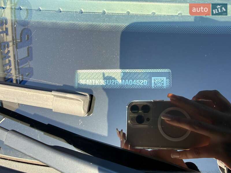 Внедорожник / Кроссовер Ford Mustang Mach-E 2024 в Луцке