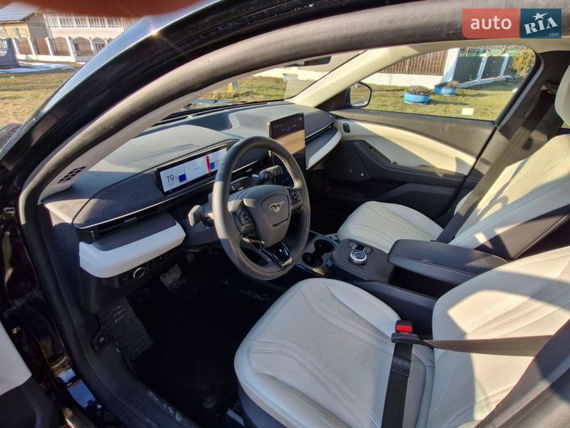 Позашляховик / Кросовер Ford Mustang Mach-E 2024 в Івано-Франківську фото 4 Позашляховик / Кросовер Ford Mustang Mach-E 2024 в Івано-Франківську