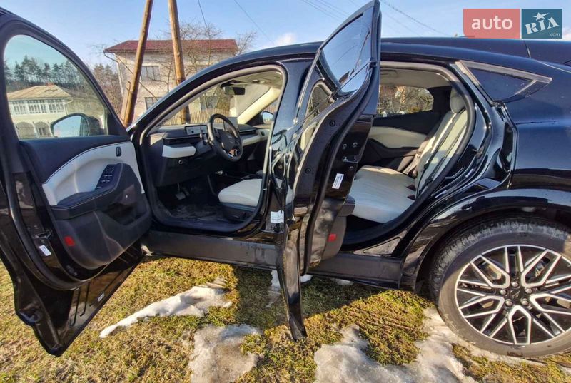 Позашляховик / Кросовер Ford Mustang Mach-E 2024 в Івано-Франківську фото 13 Позашляховик / Кросовер Ford Mustang Mach-E 2024 в Івано-Франківську