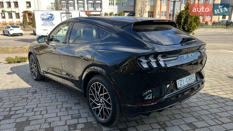 Внедорожник / Кроссовер Ford Mustang Mach-E 2023 в Львове
