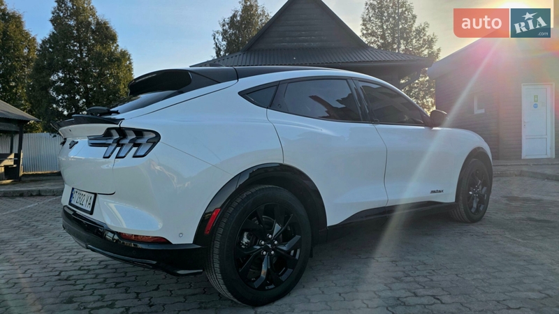 Внедорожник / Кроссовер Ford Mustang Mach-E 2023 в Снятине