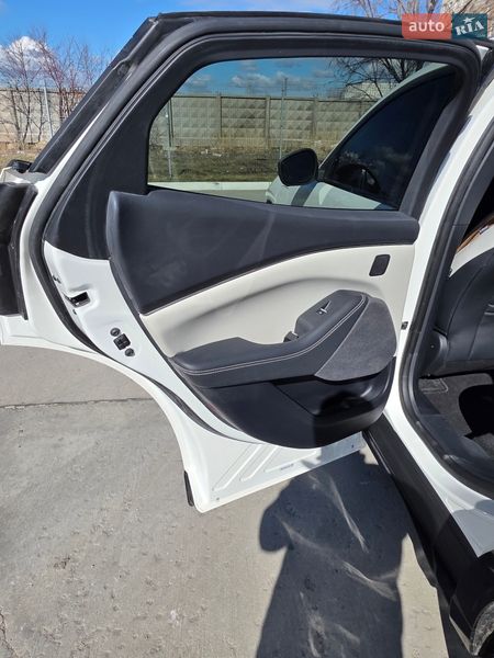 Внедорожник / Кроссовер Ford Mustang Mach-E 2024 в Одессе