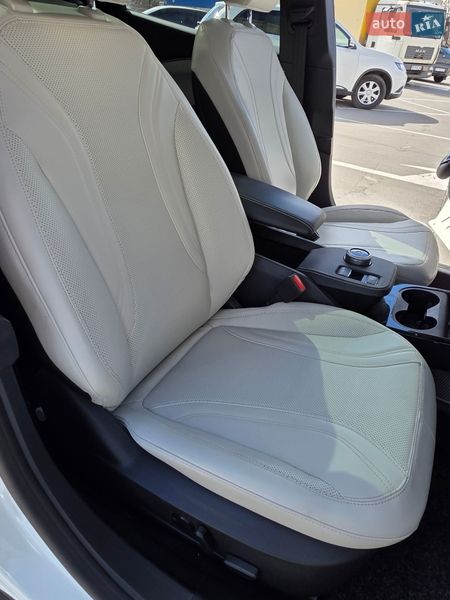 Внедорожник / Кроссовер Ford Mustang Mach-E 2024 в Одессе