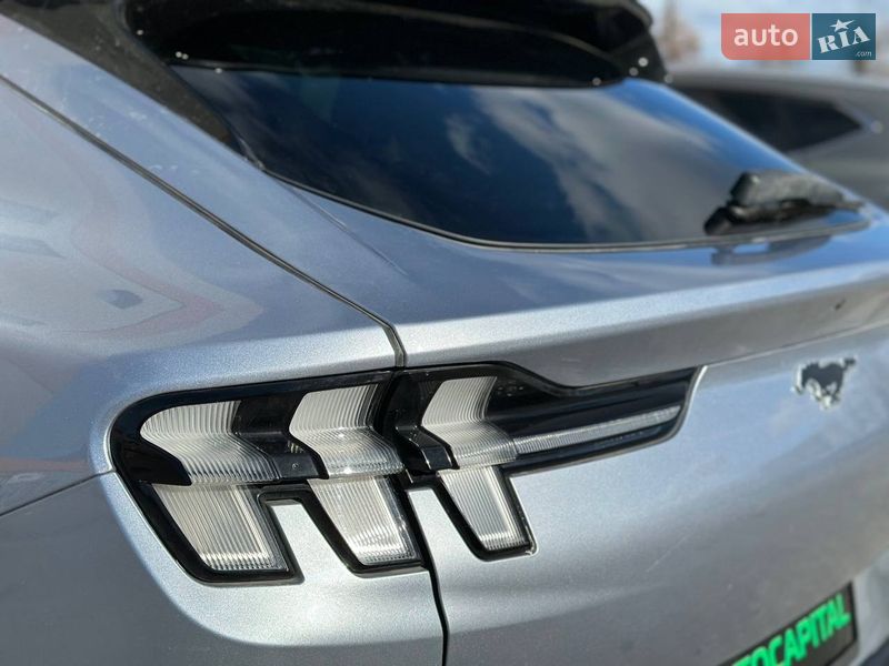 Внедорожник / Кроссовер Ford Mustang Mach-E 2022 в Киеве