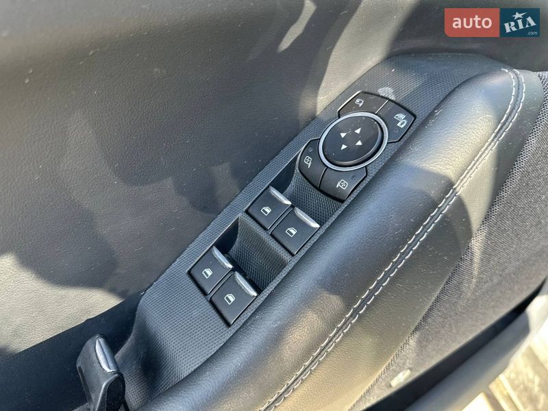 Внедорожник / Кроссовер Ford Mustang Mach-E 2022 в Киеве