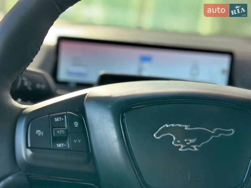 Внедорожник / Кроссовер Ford Mustang Mach-E 2022 в Киеве