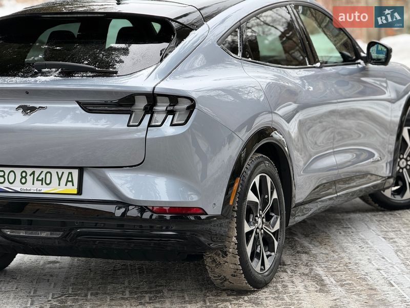 Внедорожник / Кроссовер Ford Mustang Mach-E 2022 в Львове