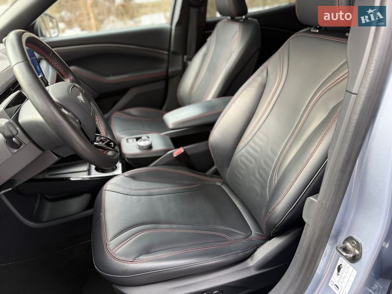 Внедорожник / Кроссовер Ford Mustang Mach-E 2022 в Львове