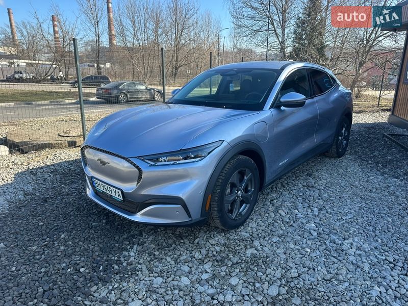 Ford Mustang Mach-E 2022