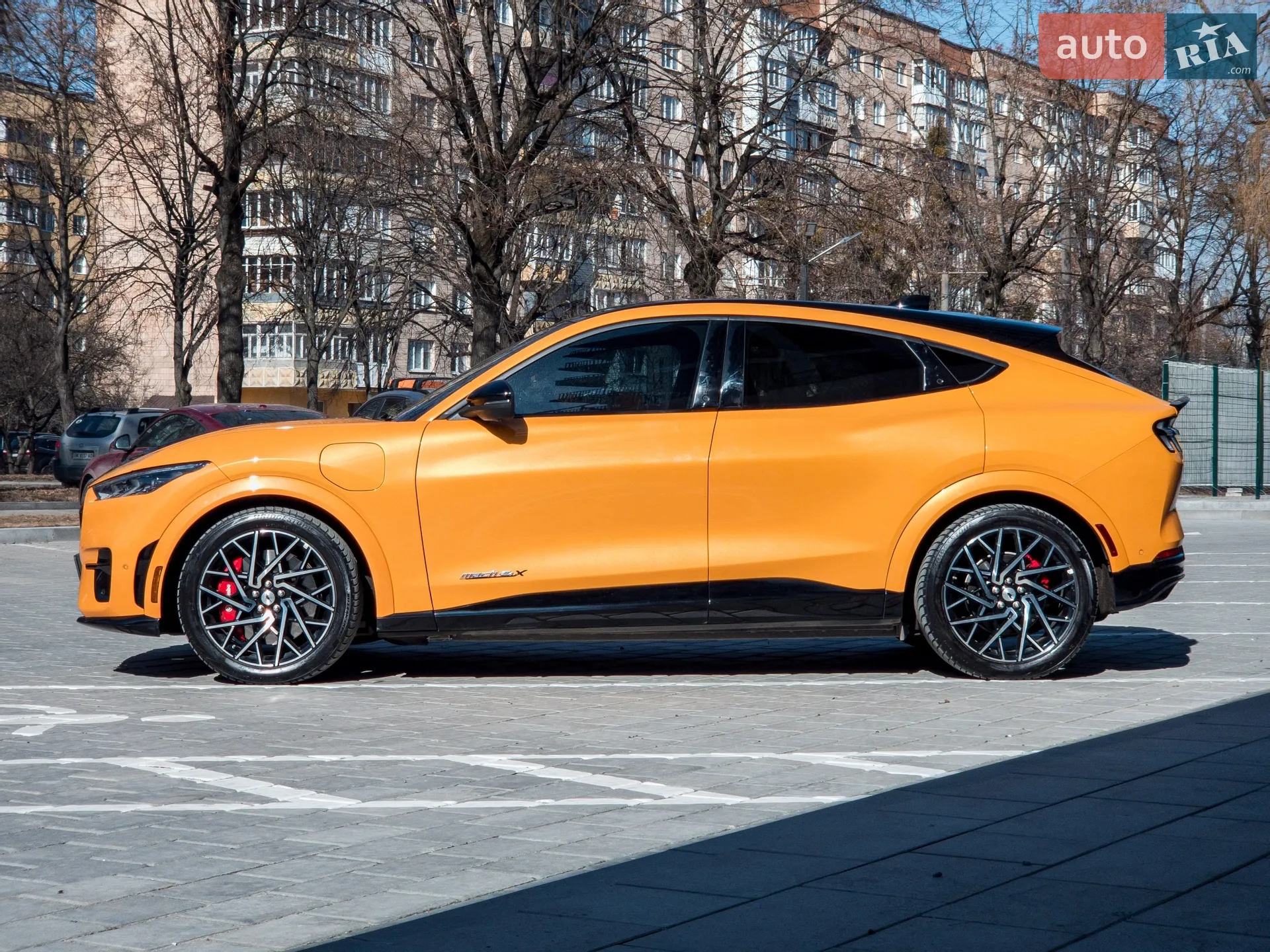 2021 Ford Mustang Mach-E - мініатюра 3