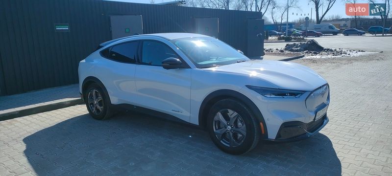 Внедорожник / Кроссовер Ford Mustang Mach-E 2023 в Киеве фото 7 Внедорожник / Кроссовер Ford Mustang Mach-E 2023 в Киеве