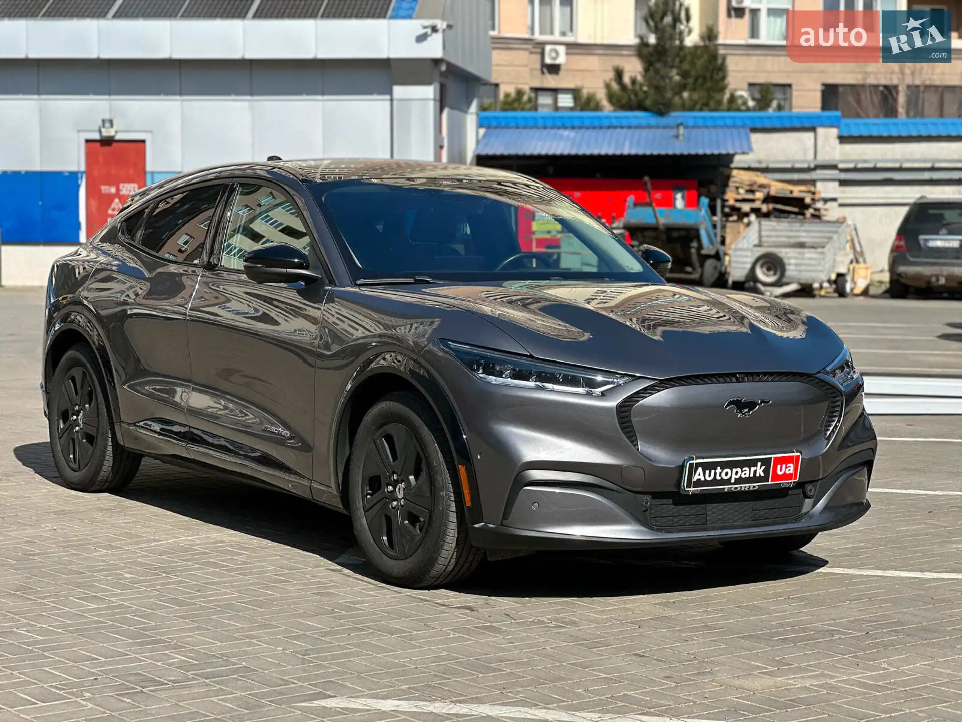 2023 Ford Mustang Mach-E - мініатюра 3